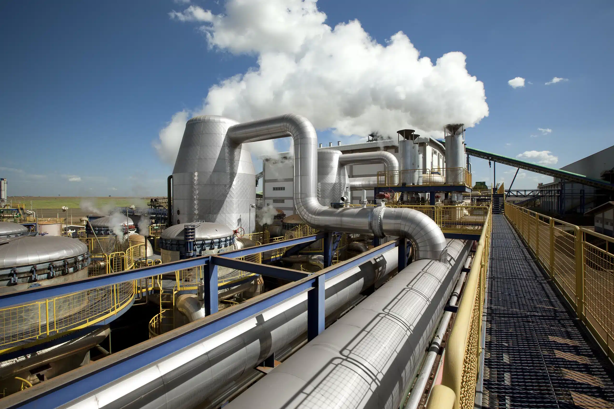 Planta industrial sucroenergética atendida pela Agrimix Industry